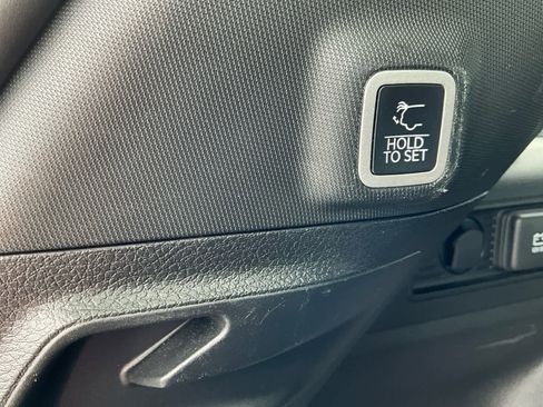 Used 2025 Jeep Grand Cherokee Altitude image 26