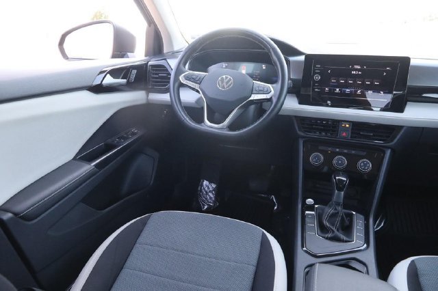 Used 2025 Volkswagen Taos S FWD image 23