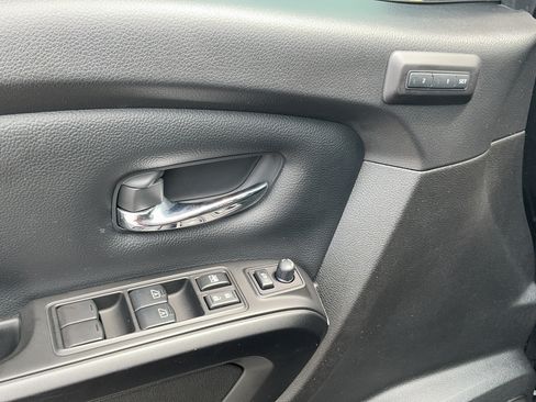 Certified 2024 Nissan Titan PRO-4X w/ Pro-4x Convenience Package AWD/4WD image 15