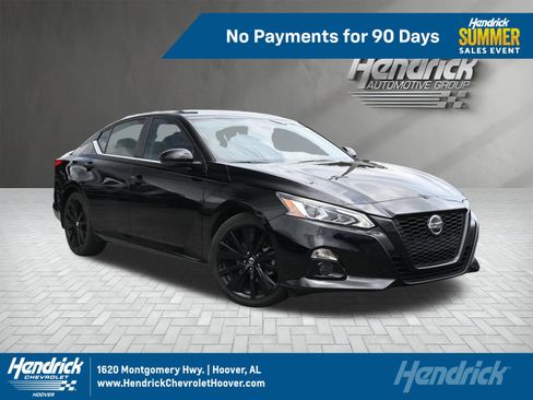 Used 2022 Nissan Altima 2.5 SR w/ Midnight Edition Package FWD image 1