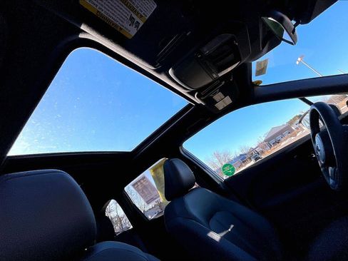 Used 2025 Subaru Forester Limited image 17