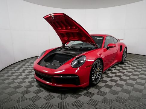 Used 2022 Porsche 911 Turbo image 32