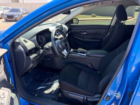 Used 2022 Nissan Sentra SV w/ Trunk Package FWD image 11