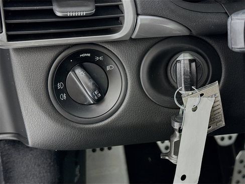 Used 2005 Porsche 911 Carrera S image 14