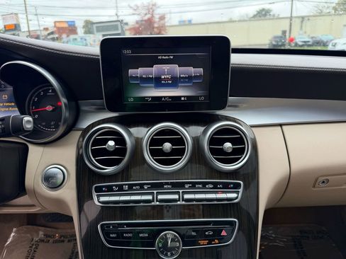 Used 2017 Mercedes-Benz C 300 Sport image 28