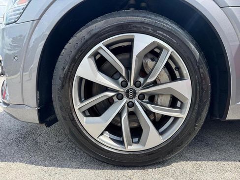 Used 2021 Audi e-tron Premium Plus w/ Premium Plus Package image 9