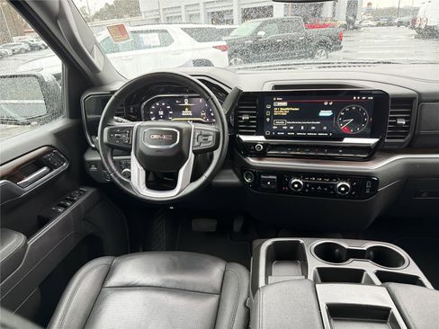 Used 2025 GMC Sierra 1500 SLT image 23