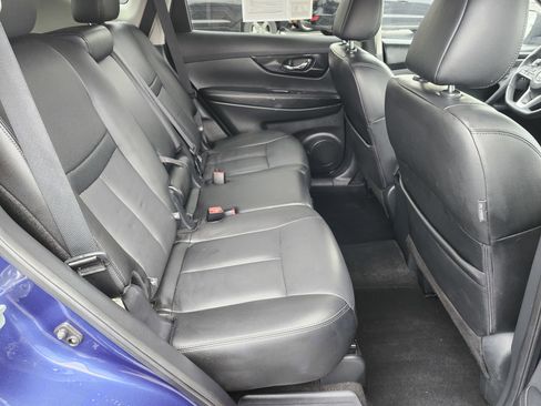 Used 2019 Nissan Rogue SL AWD/4WD image 20