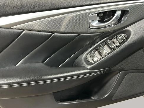 Used 2015 INFINITI Q50 Premium AWD/4WD image 10