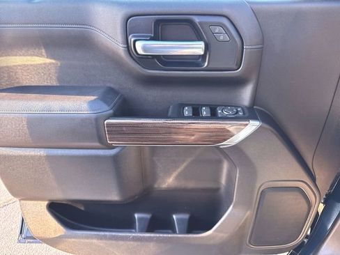 Used 2022 Chevrolet Silverado 1500 LT image 21