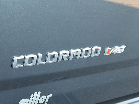 Used 2019 Chevrolet Colorado LT w/ LT Convenience Package image 28