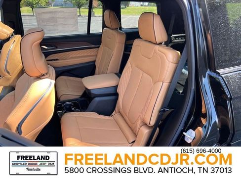 New 2025 Jeep Grand Cherokee L Summit w/ Advanced Protech Group IV image 28