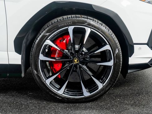 Used 2023 Lamborghini Urus S AWD/4WD image 7