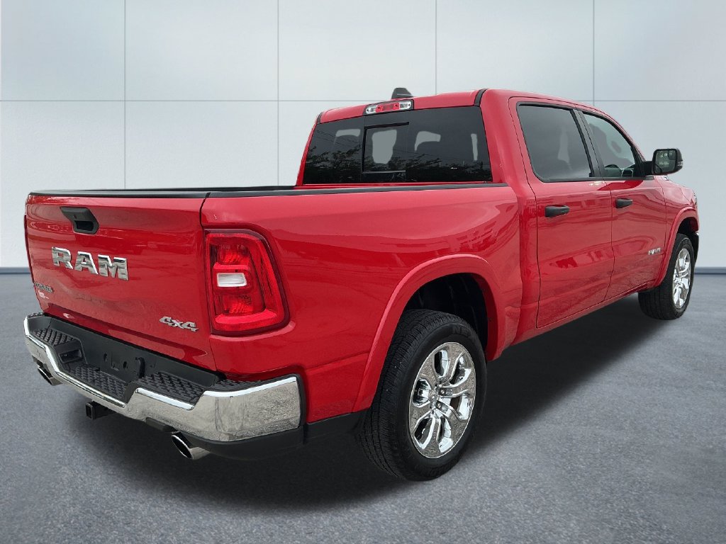 Used 2025 RAM 1500 Big Horn AWD/4WD image 6