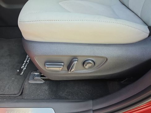 New 2026 Toyota Grand Highlander AWD Hybrid image 9