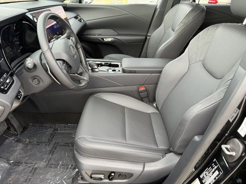 Certified 2025 Lexus RX 350 Premium image 19
