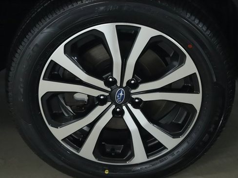 Certified 2023 Subaru Forester Limited image 10