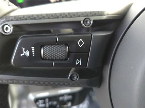 New 2025 Porsche Taycan image 22