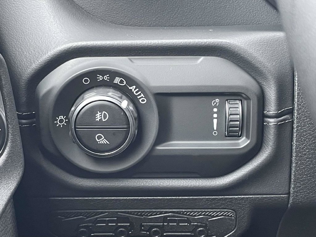 New 2026 Jeep Gladiator Sport AWD/4WD image 29