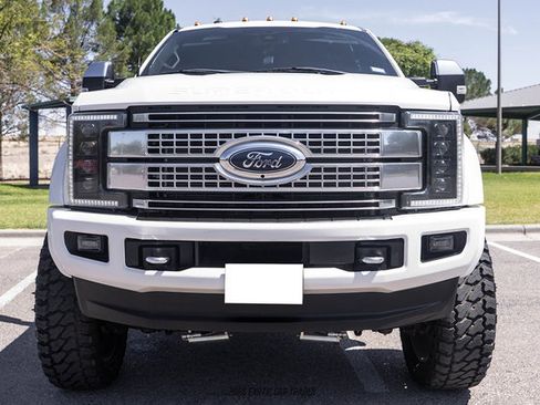 Used 2017 Ford F450 Platinum w/ Platinum Ultimate Package AWD/4WD image 97