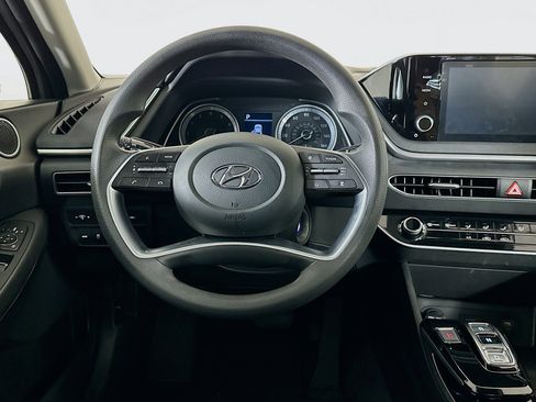 Used 2023 Hyundai Sonata SE image 18