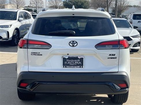 Used 2023 Toyota Corolla Cross AWD Hybrid image 5