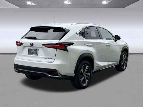 Used 2018 Lexus NX 300h AWD w/ Premium Package image 9