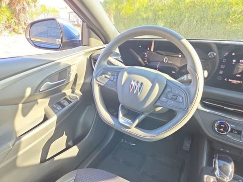 New 2026 Buick Envista Preferred image 14