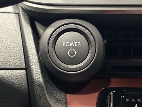 New 2026 Toyota Prius Plug-In Hybrid FWD image 34