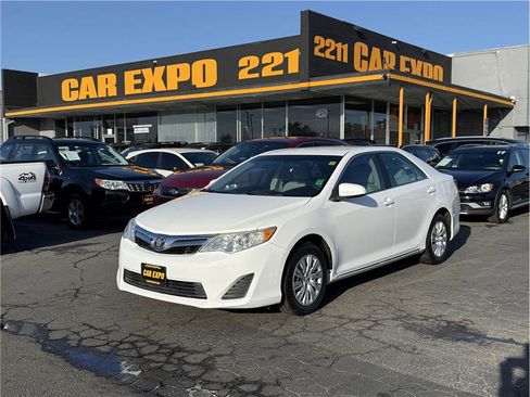 Used 2012 Toyota Camry LE image 20
