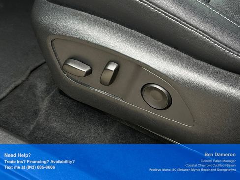 Used 2025 Chevrolet Traverse LT AWD/4WD image 7