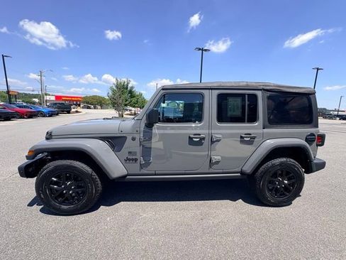 Used 2023 Jeep Wrangler Unlimited Sport AWD/4WD image 3