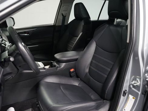 Certified 2024 Toyota RAV4 XLE Premium image 27