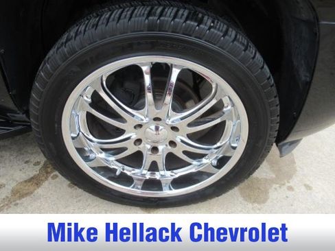 Used 2009 Chevrolet Tahoe LT image 9