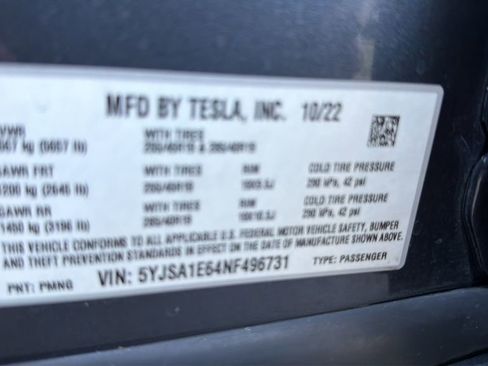 Used 2022 Tesla Model S Plaid image 32