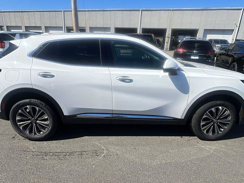 New 2026 Buick Envision Preferred image 8