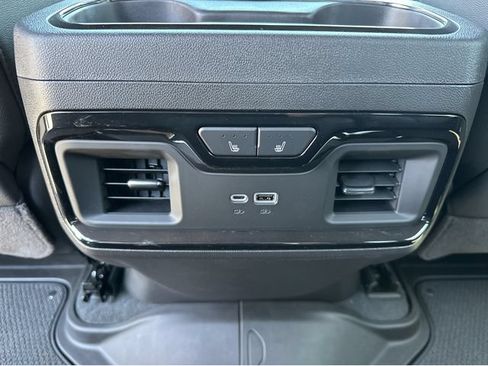New 2026 GMC Sierra 1500 AT4 w/ AT4 Premium Package AWD/4WD image 14