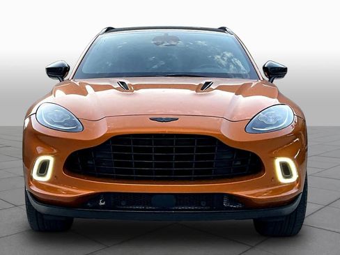 Used 2021 Aston Martin DBX AWD/4WD image 4