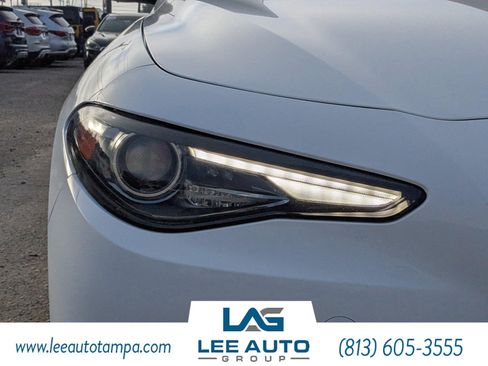 Used 2020 Alfa Romeo Giulia w/ Nero Edizione image 9