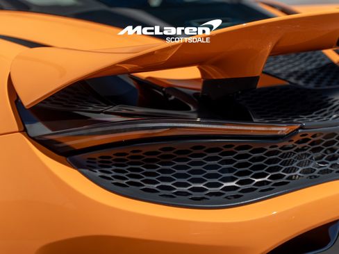 New 2026 McLaren 750S image 23