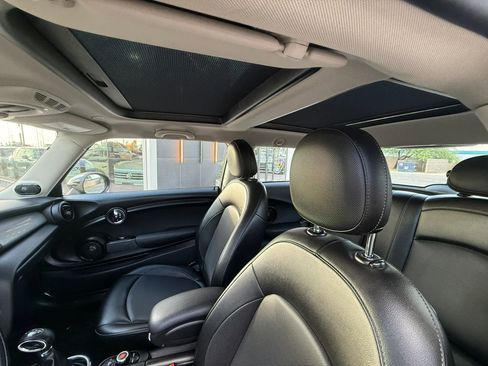 Used 2016 MINI Cooper 2-Door Hardtop image 14