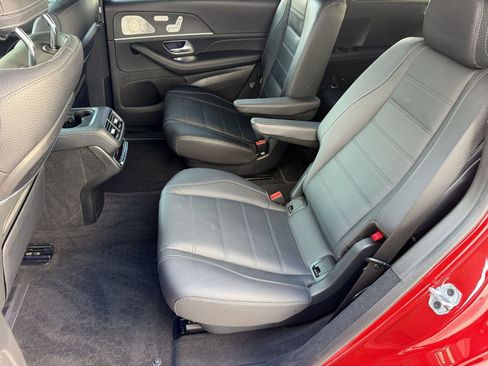 Certified 2024 Mercedes-Benz GLS 580 4MATIC image 25