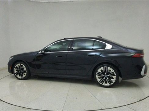 Used 2026 BMW 530i image 70