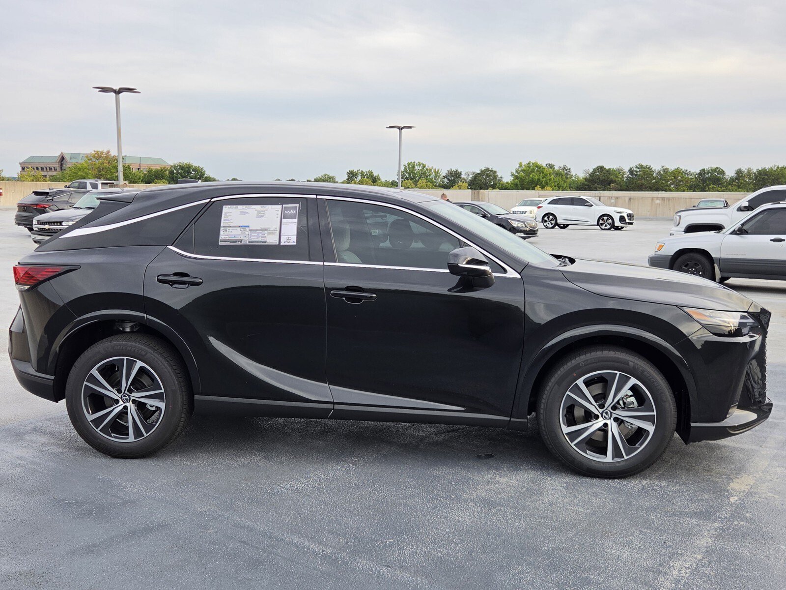 New 2026 Lexus RX 350 FWD image 6