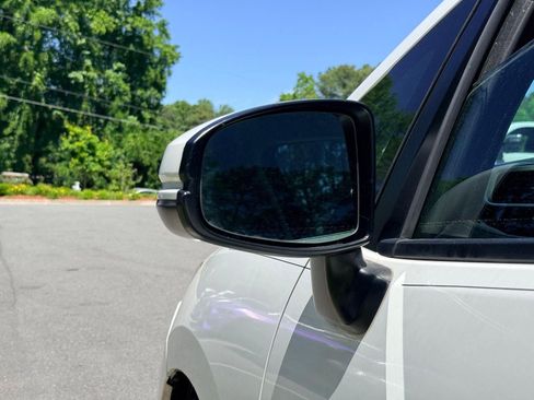 Used 2019 Honda Fit LX image 12