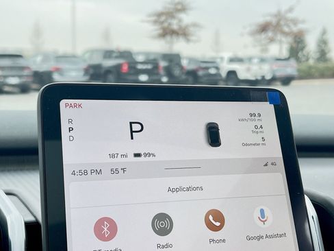 New 2026 Volvo EX30 Cross Country Ultra image 17