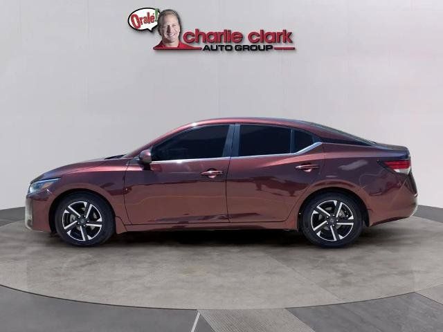 Certified 2024 Nissan Sentra SV FWD image 2