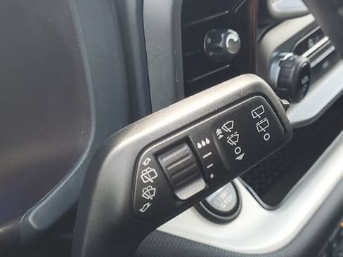 Certified 2024 Ford Bronco Sport Heritage w/ Heritage Convenience Package AWD/4WD image 16