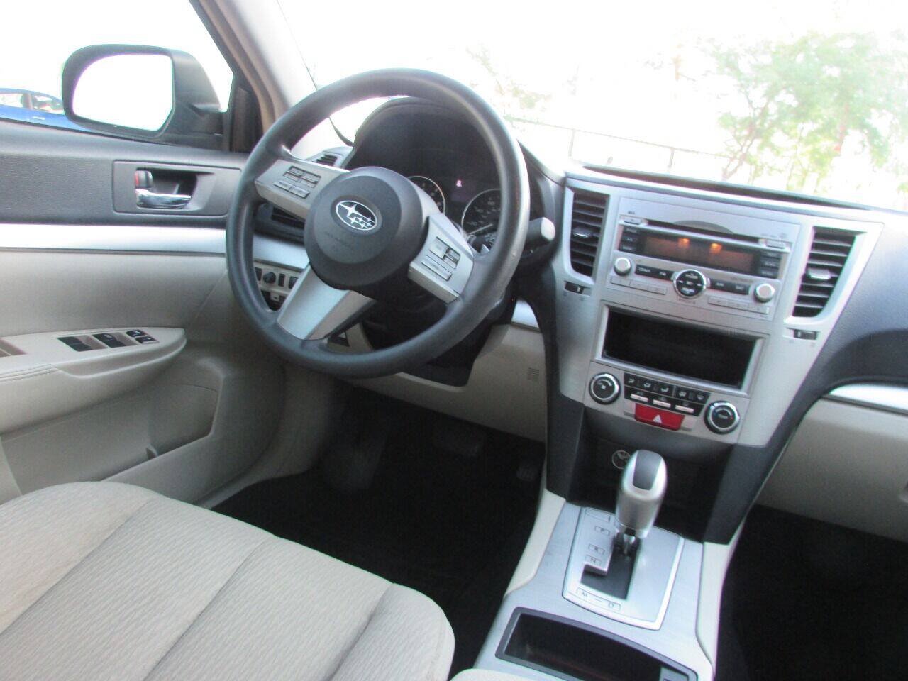 Used 2011 Subaru Legacy 2.5i AWD/4WD image 43