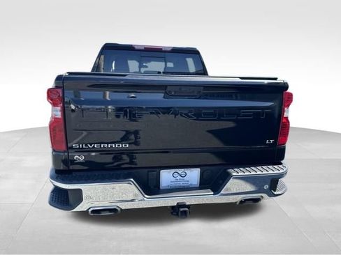 Used 2023 Chevrolet Silverado 1500 LT AWD/4WD image 17
